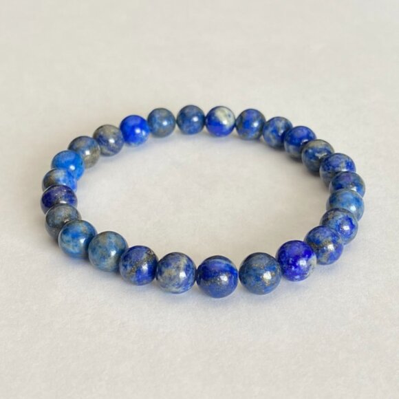 8mm Authentic Lapis Lazuli Healing Gemstone Bracelet - Picture 2 of 6